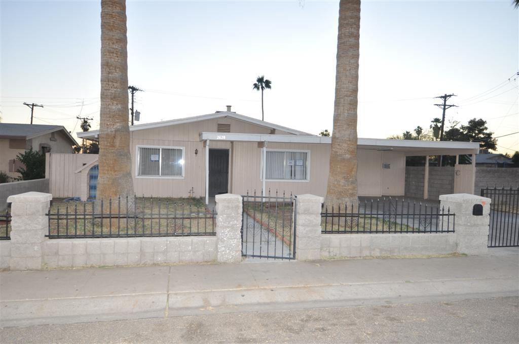 2620 N 52nd Ave., Phoenix, AZ 85035