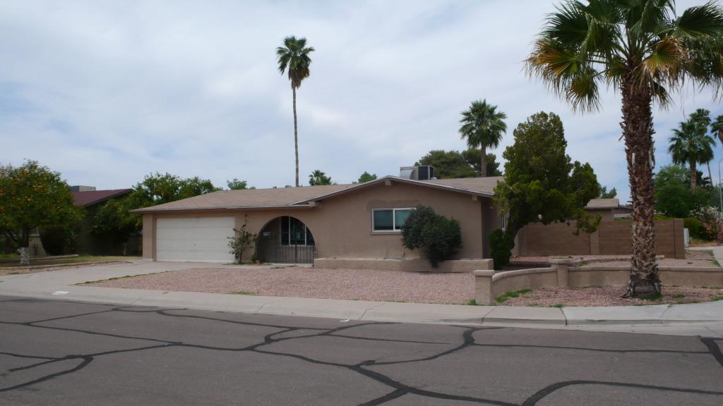 2080 E Dunbar Dr., Tempe, AZ 85282