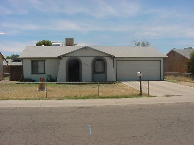 8057 W College Dr., Phoenix, AZ 85033