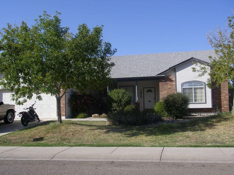 1868 W Ray Ln., Apache Junction, AZ 85120