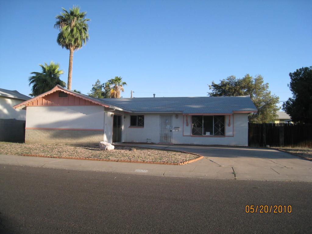 3935 W Solano Dr., Phoenix, AZ 85019