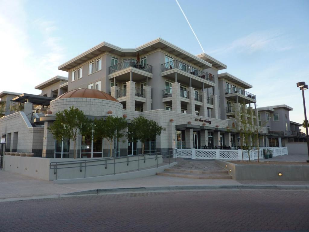3801 N Goldwater Blvd. #404, Scottsdale, AZ 85251