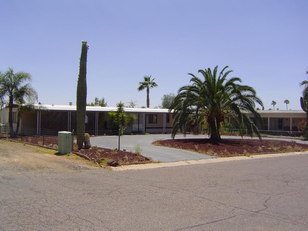 2725 W Cholla St., Apache Junction, AZ 85220