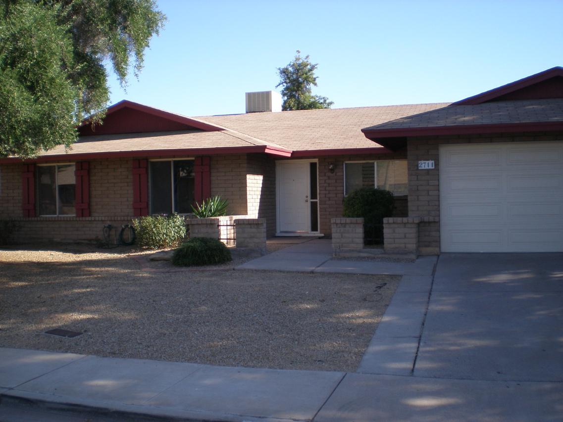 2711 W Obispo Cir., Mesa, AZ 85202