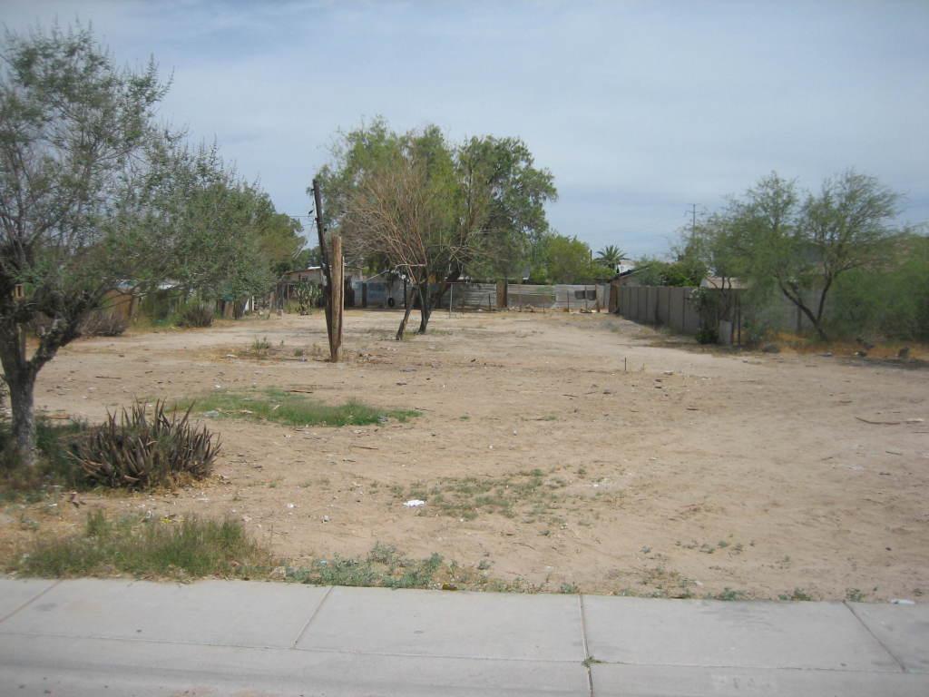 5834 E Calle Mexico #12, Guadalupe, AZ 85283