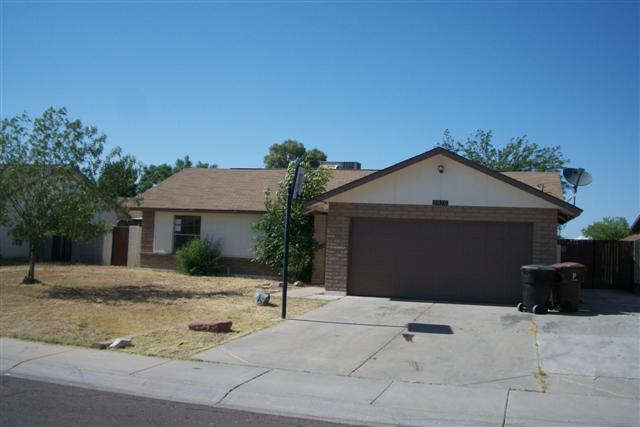 8420 W Seldon Ln., Peoria, AZ 85345