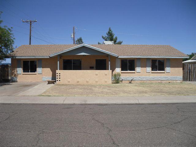 4055 N 77th Dr., Phoenix, AZ 85033