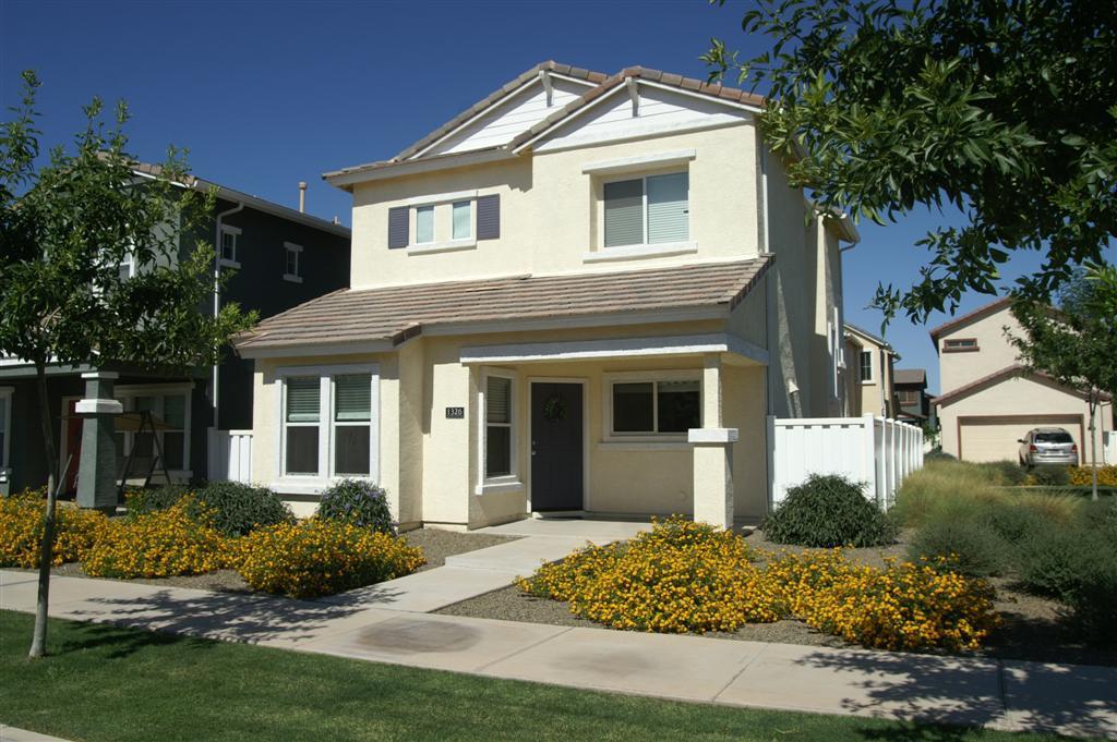 1326 S Minneola Ln., Gilbert, AZ 85296