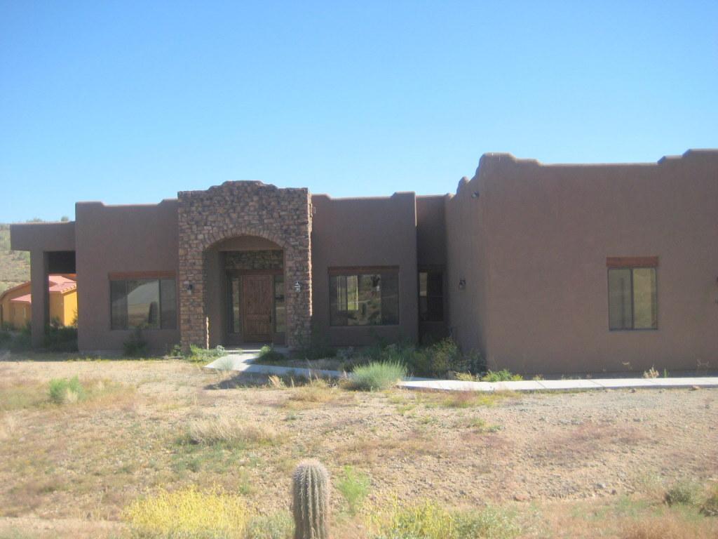 1015 E Red Range Way, Phoenix, AZ 85085