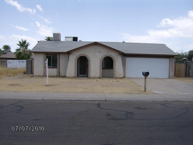 6940 W Earll Dr., Phoenix, AZ 85033