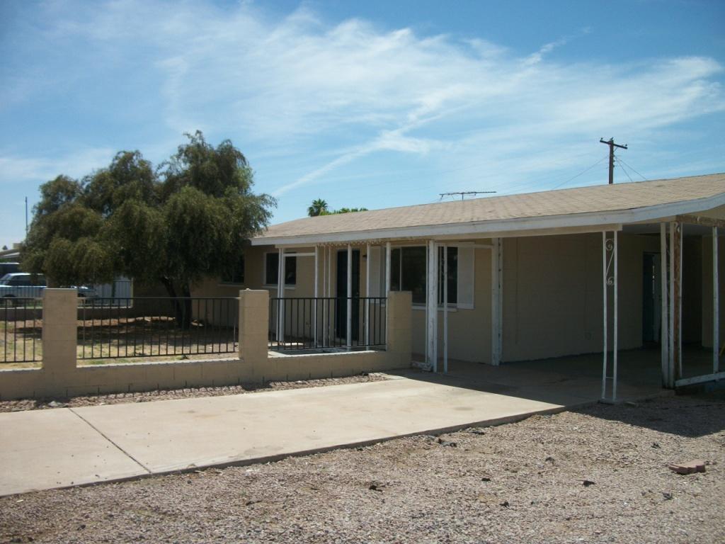 8701 E University Dr., Mesa, AZ 85207