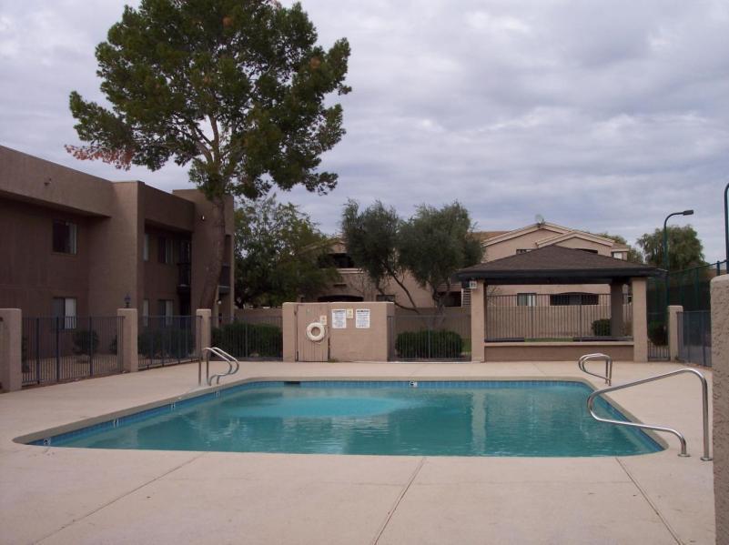 3810 N Maryvale Pkwy. #1095, Phoenix, AZ 85031