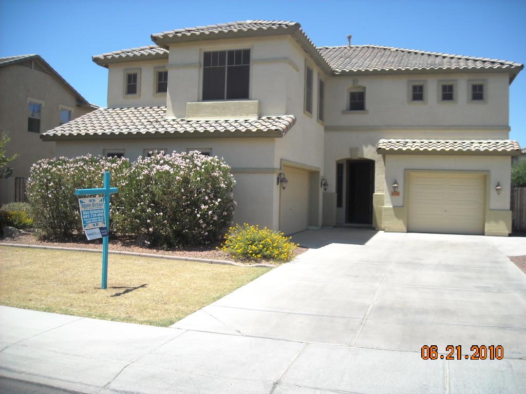 2976 E Country Shadows St., Gilbert, AZ 85298