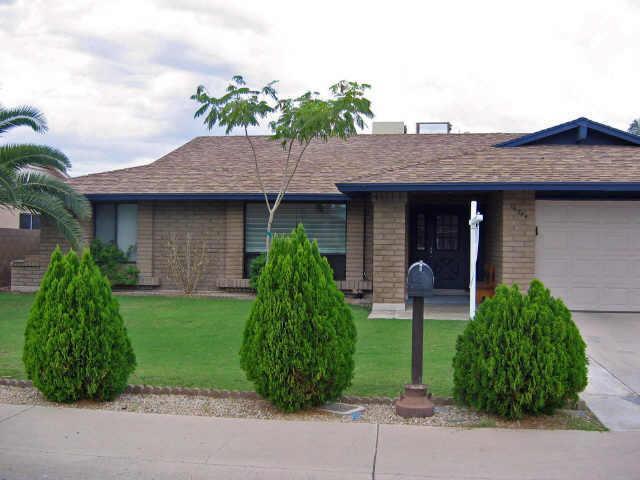 10744 W Kaler Dr., Glendale, AZ 85307