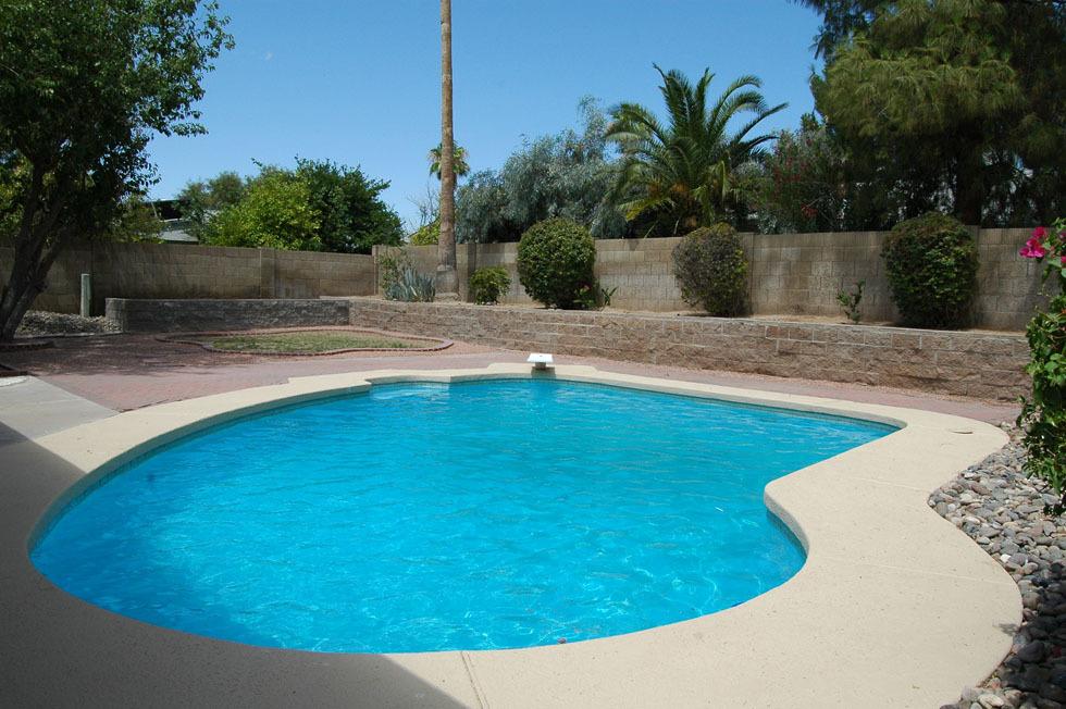 4445 E Coconino St., Phoenix, AZ 85044