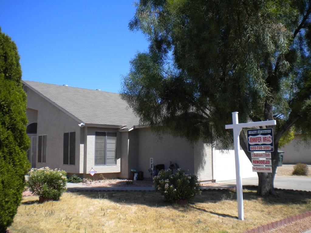 6833 S 18th St., Phoenix, AZ 85042