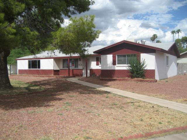 3840 W Desert Park Ln., Phoenix, AZ 85051