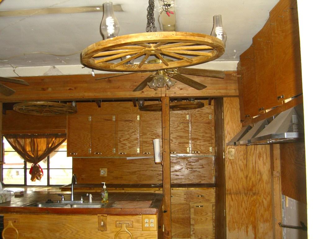 6539 N 61st Ave., Glendale, AZ 85301