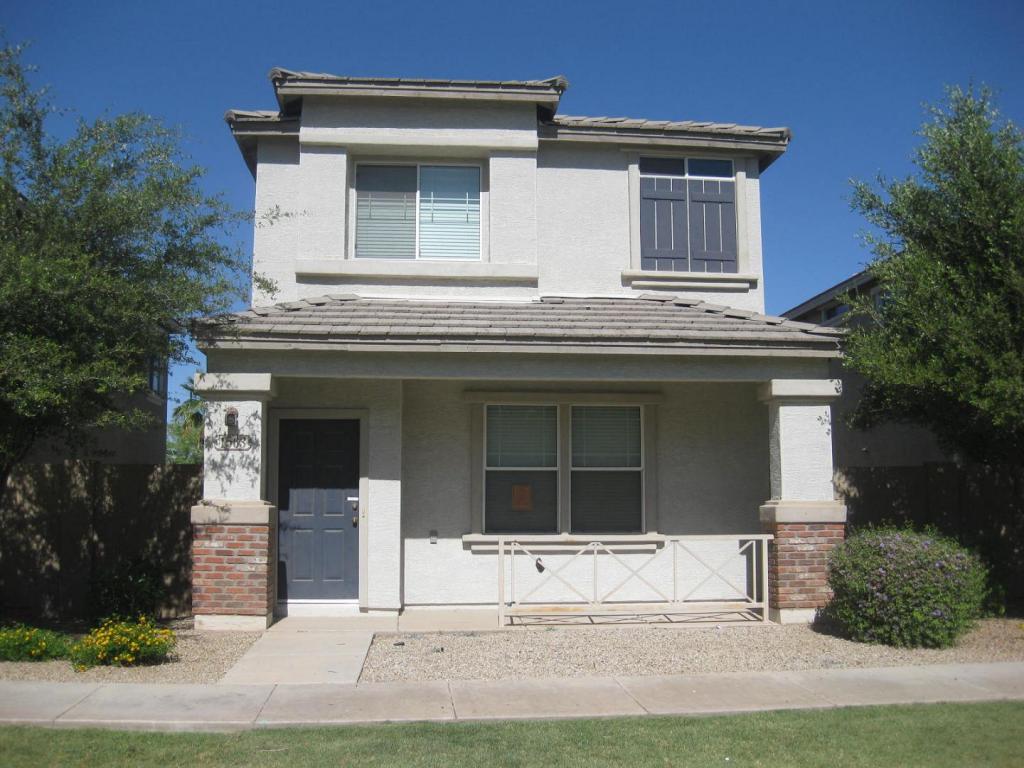 1563 S Longspur Ln., Gilbert, AZ 85296