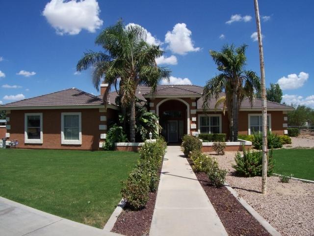 8662 E Winnston Cir., Mesa, AZ 85212