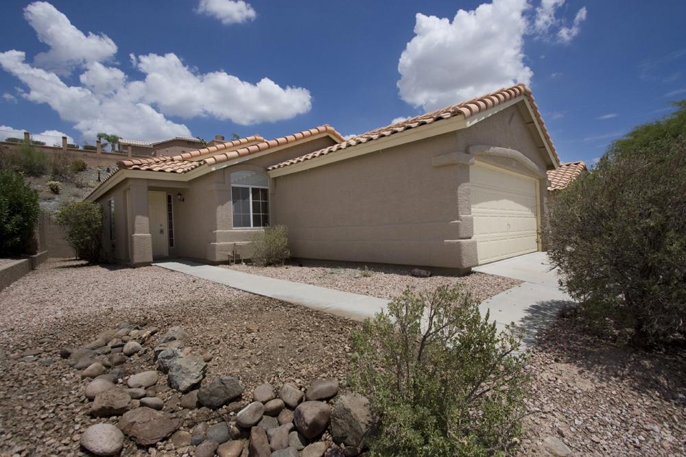 2026 E Glenhaven Dr., Phoenix, AZ 85048