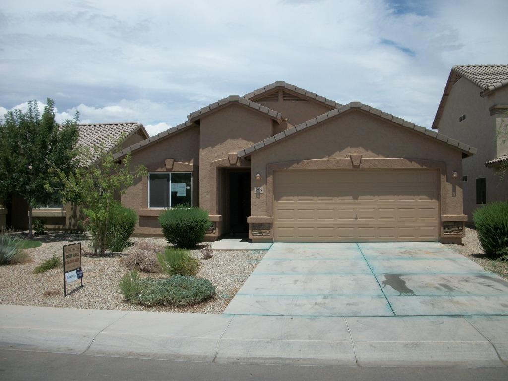 5208 E Silverbell Rd., San Tan Valley, AZ 85143