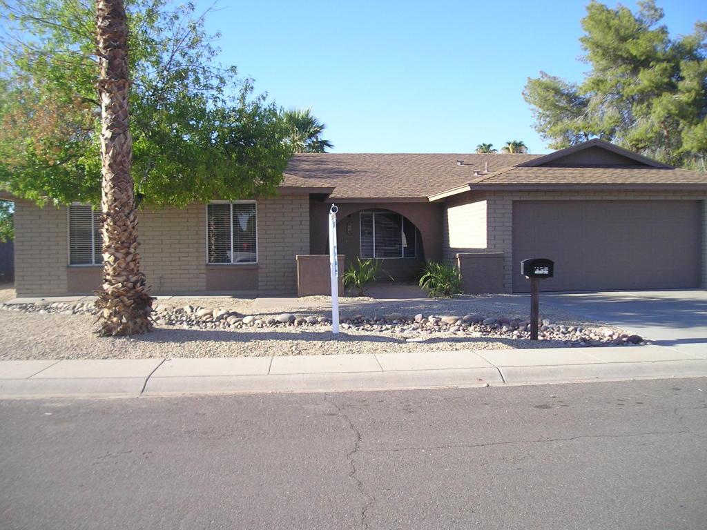 906 W Mission Dr., Chandler, AZ 85225