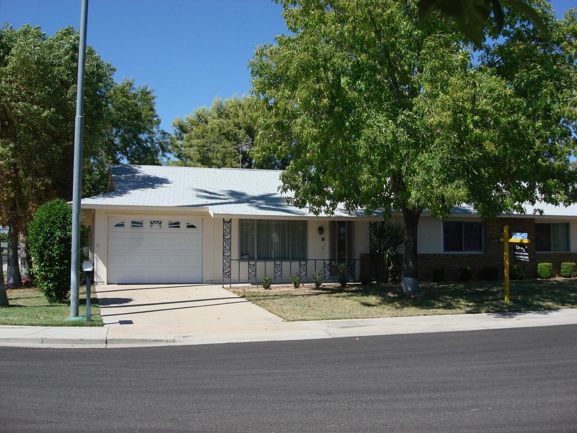 17802 N Del Webb Blvd., Sun City, AZ 85373