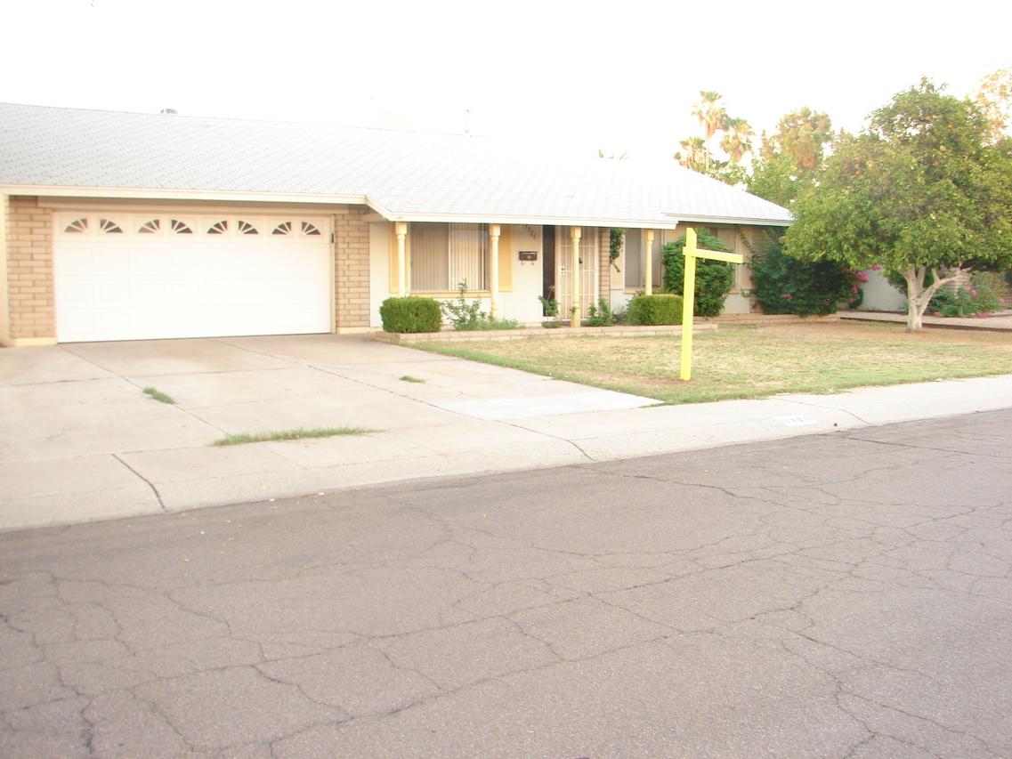 3920 W Barnes Ln., Phoenix, AZ 85051