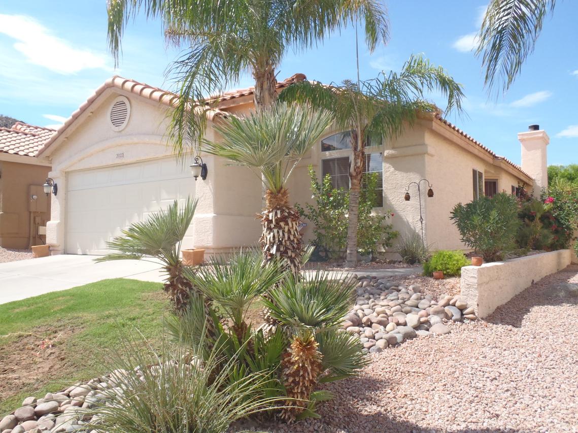 2022 E Windsong Dr., Phoenix, AZ 85048