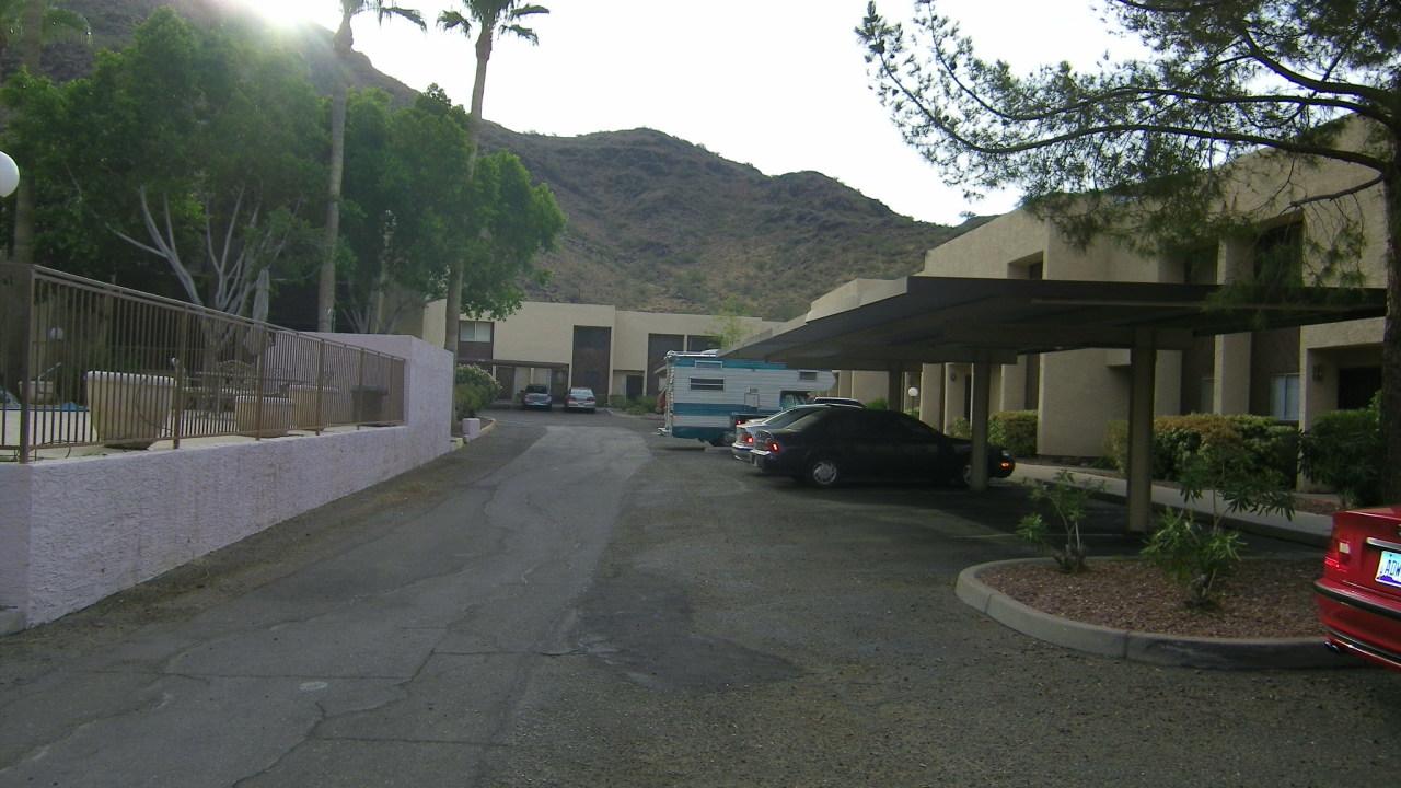 1601 W Sunnyside Dr. #123, Phoenix, AZ 85029