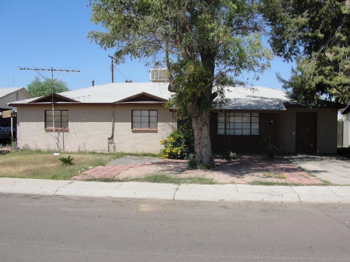 1014 S Siesta Ln., Tempe, AZ 85281