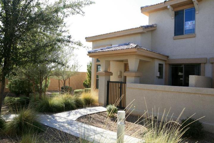 1225 N 36th St. #1012, Phoenix, AZ 85008