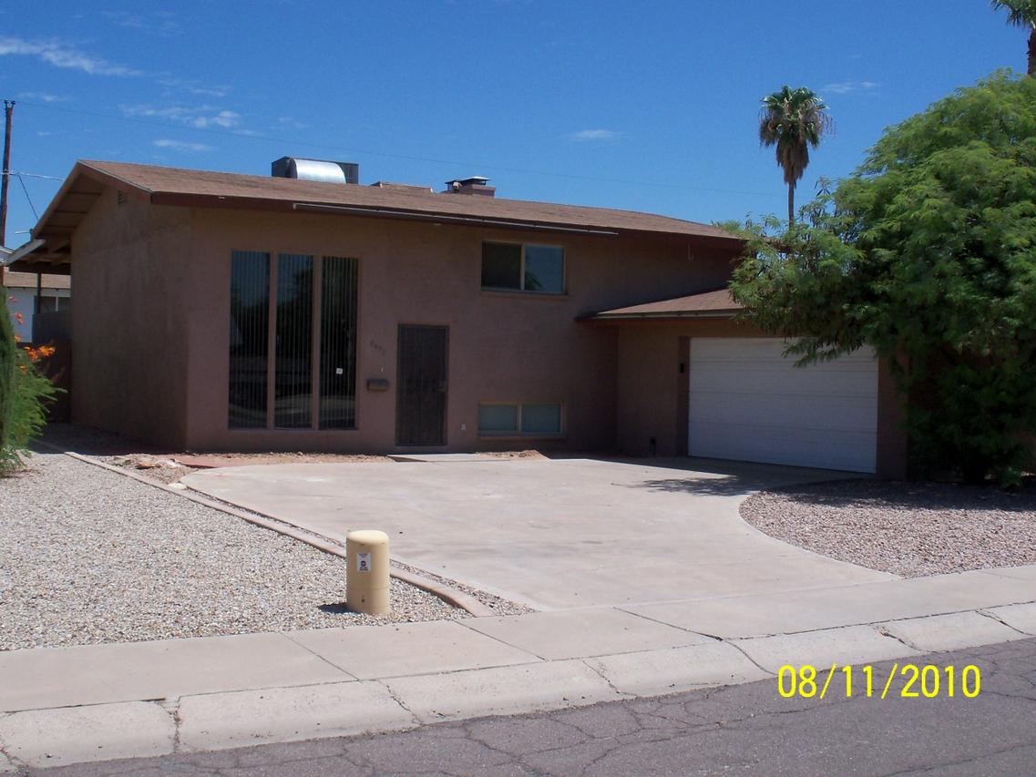 8450 E Bonnie Rose Ave., Scottsdale, AZ 85250