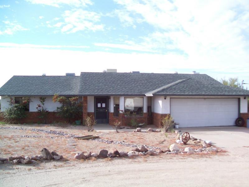 4963 E 12th Ave., Apache Junction, AZ 85219