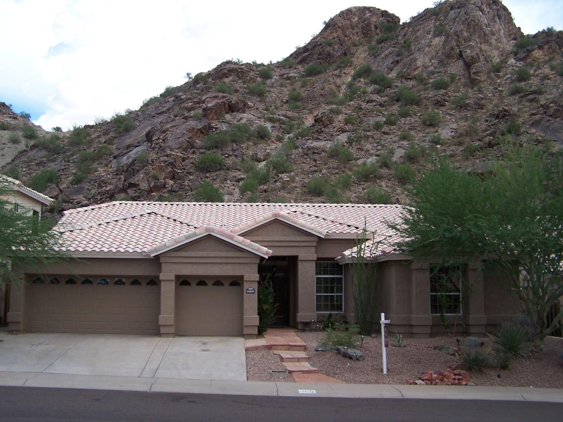 14637 S 14th Way, Phoenix, AZ 85048