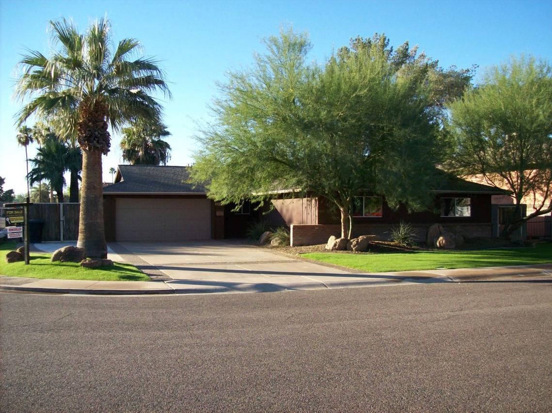 8325 E Arlington Rd., Scottsdale, AZ 85250