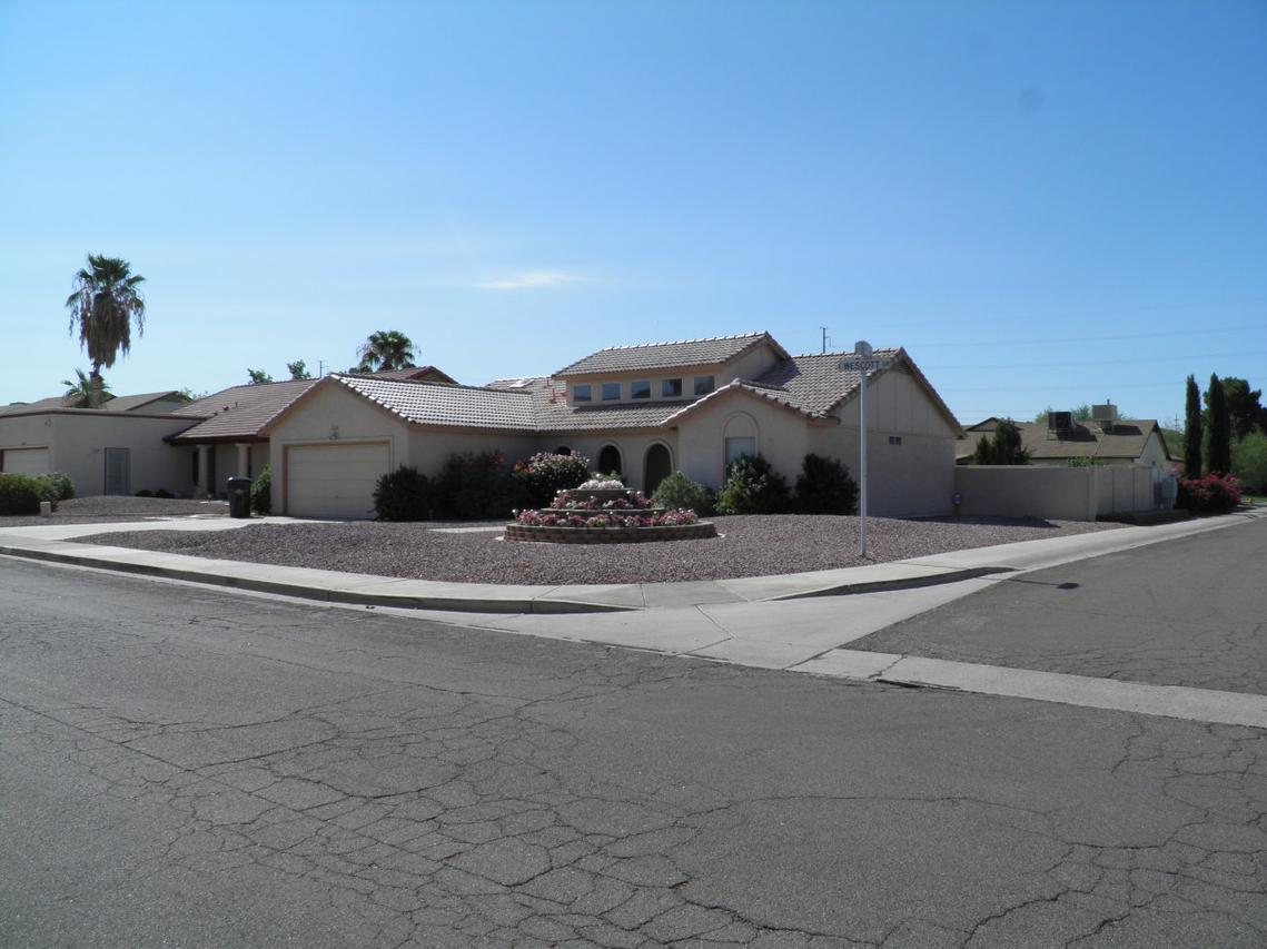 1239 E Wescott Dr., Phoenix, AZ 85024