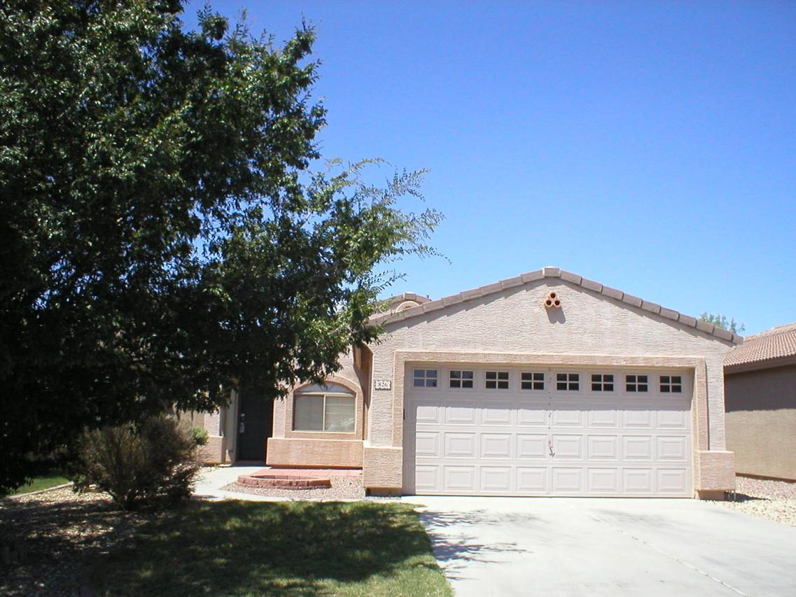 826 E Rossi Ct., San Tan Valley, AZ 85140