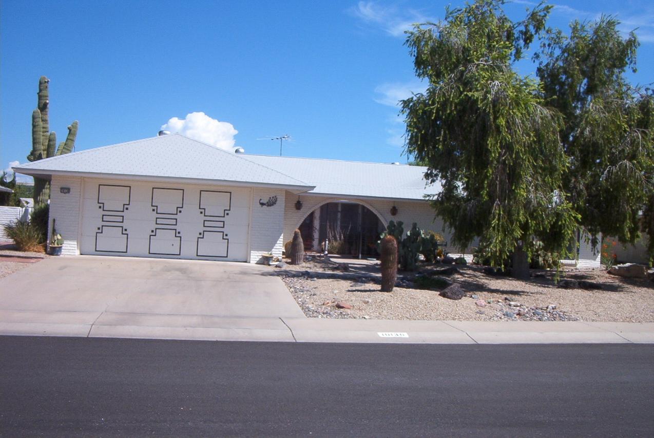 10130 W Pine Springs Dr., Sun City, AZ 85373