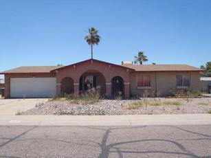 12224 N 47th Dr., Glendale, AZ 85304