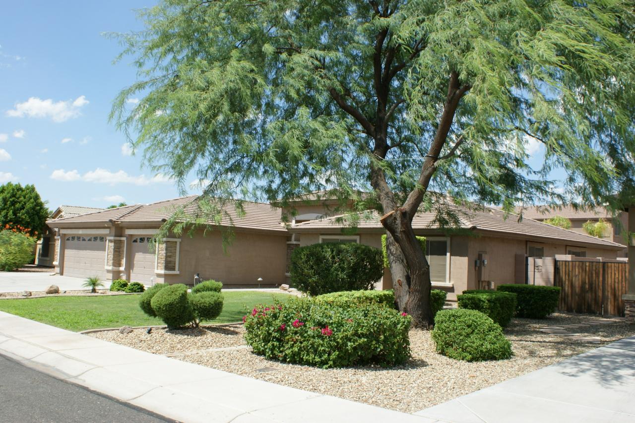 8730 W Runion Dr., Peoria, AZ 85382