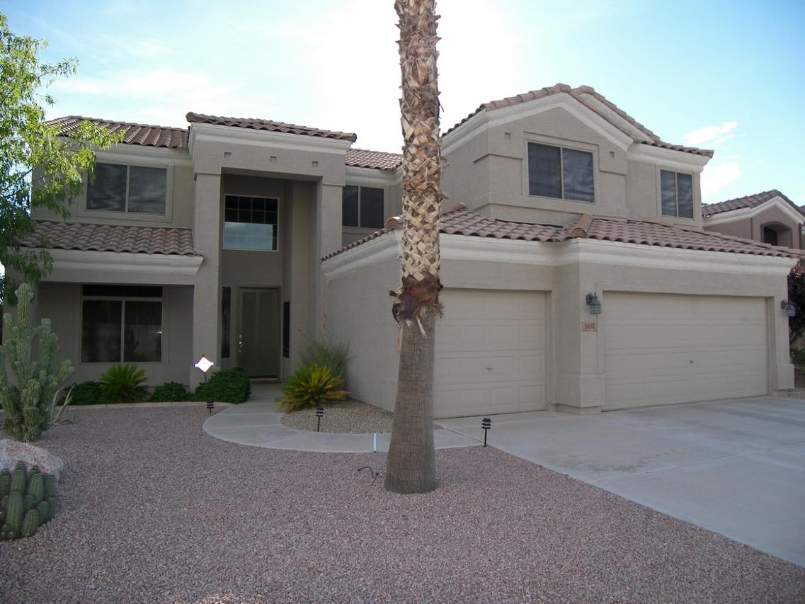 1422 S Apache Dr., Chandler, AZ 85286