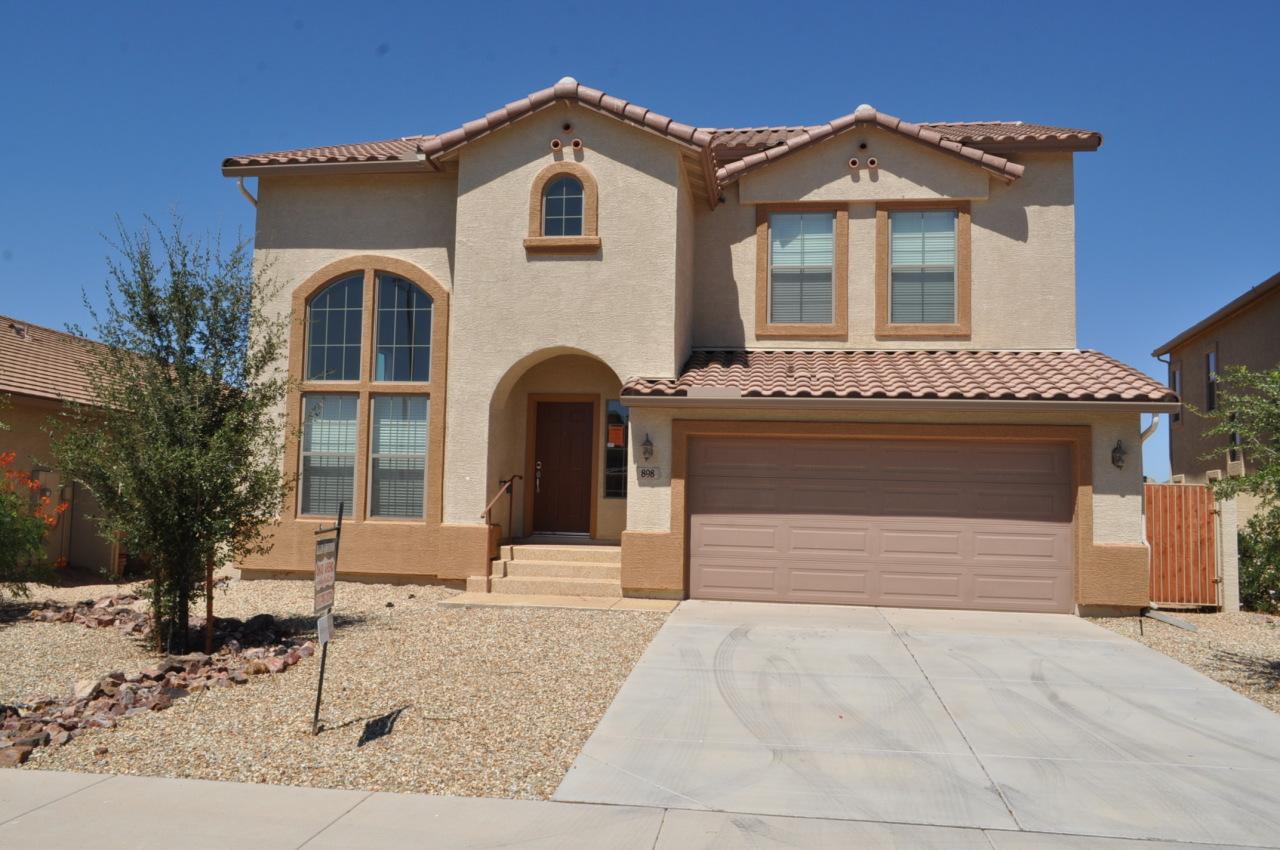 898 W Desert Basin Dr., San Tan Valley, AZ 85143