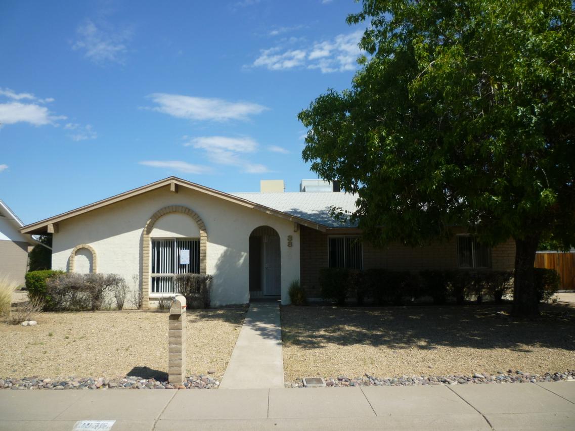 3836 W Yucca St., Phoenix, AZ 85029