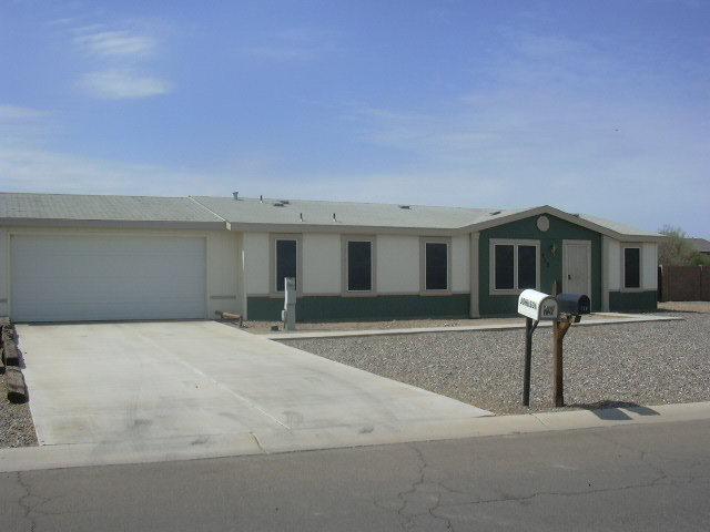 719 E Goldmine Ln., San Tan Valley, AZ 85140