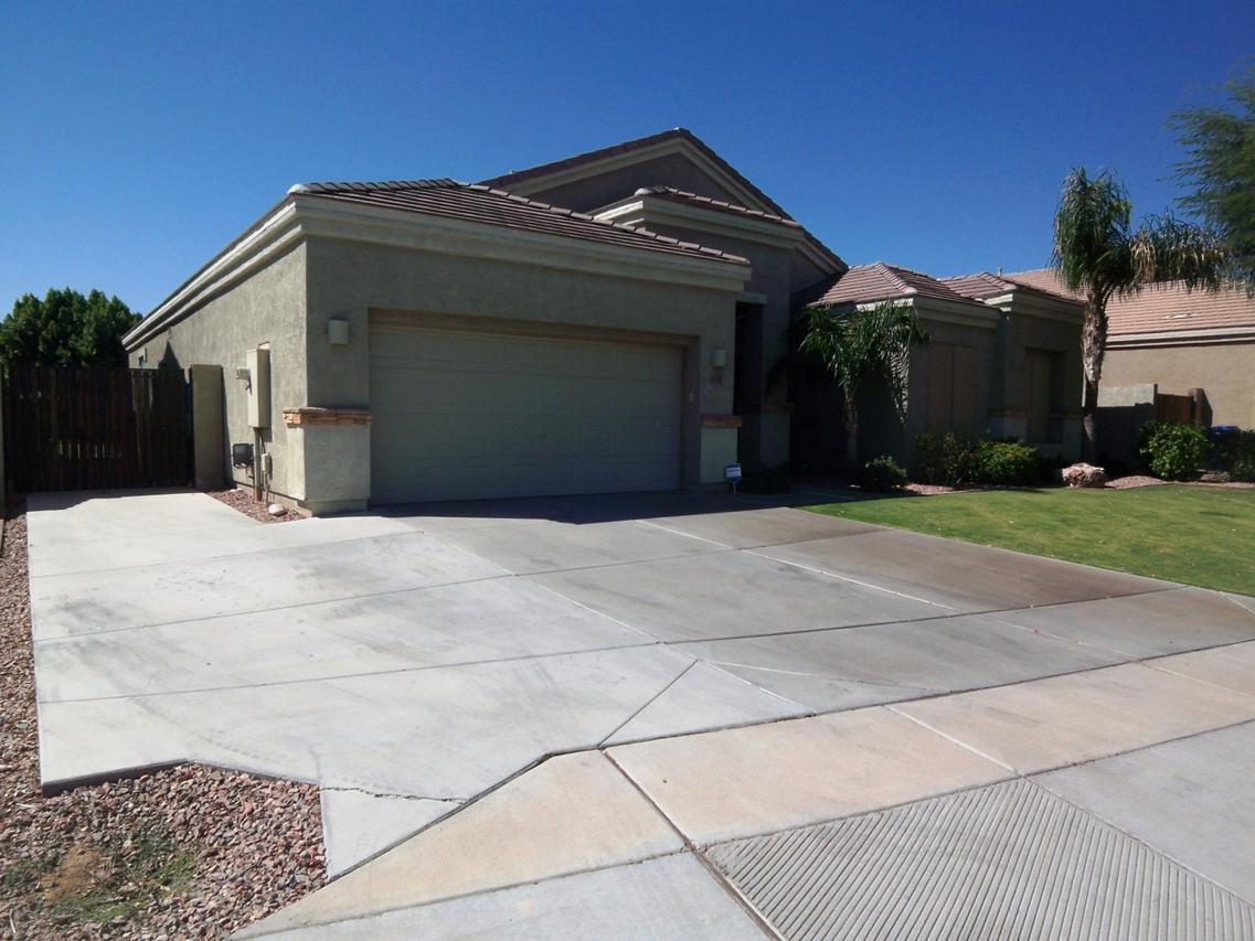 1714 S Valle Verde, Mesa, AZ 85209