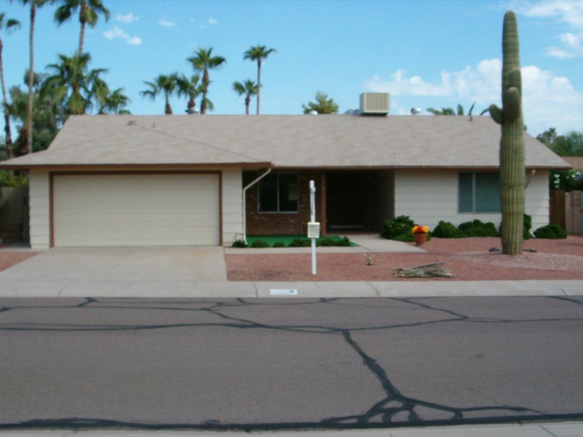 4818 E Mohave St., Phoenix, AZ 85044