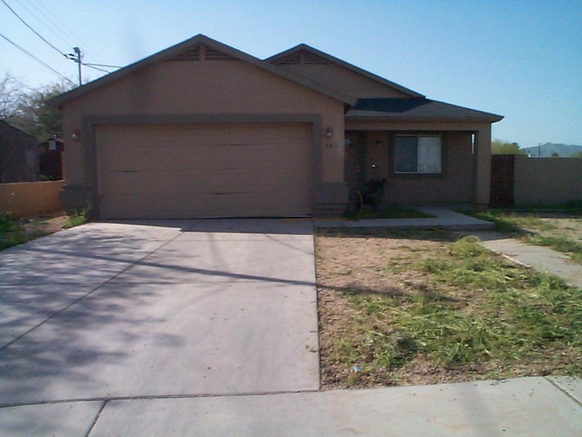 525 W Tamarisk St., Phoenix, AZ 85041