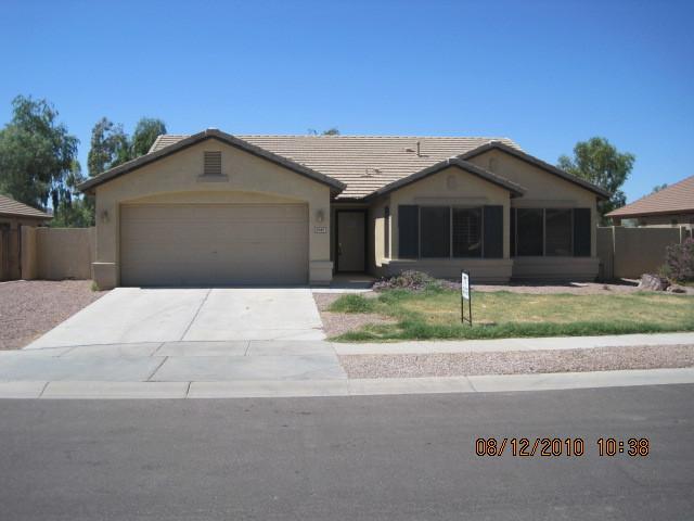 21185 E Calle De Flores, Queen Creek, AZ 85142